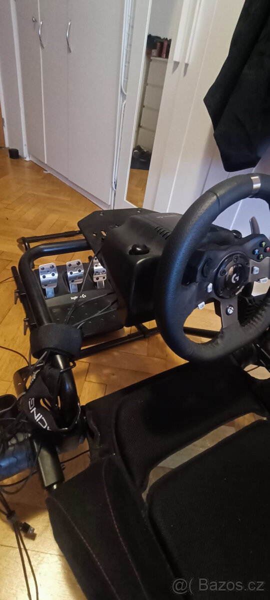 Next Level Racing GTLite Pro Cockpit + příslušenství - 6