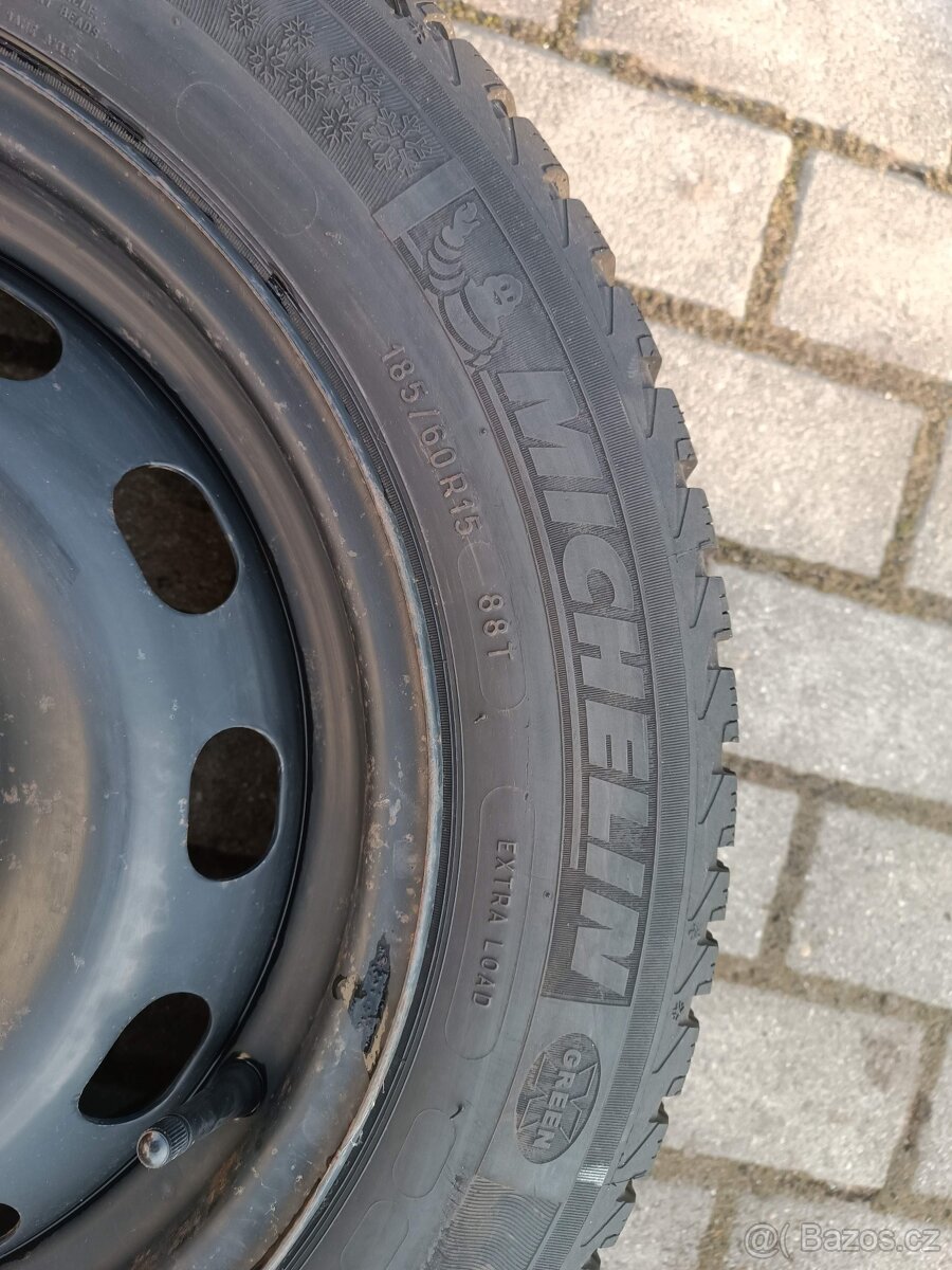 467. Zimní sada Ford 185/60 R15 - 6