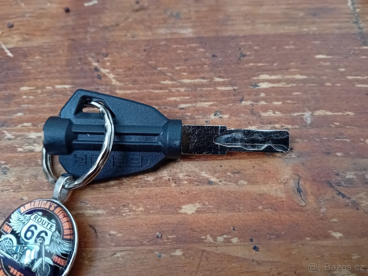 BENDA NAPOLEONBOB 500 2025 - 6