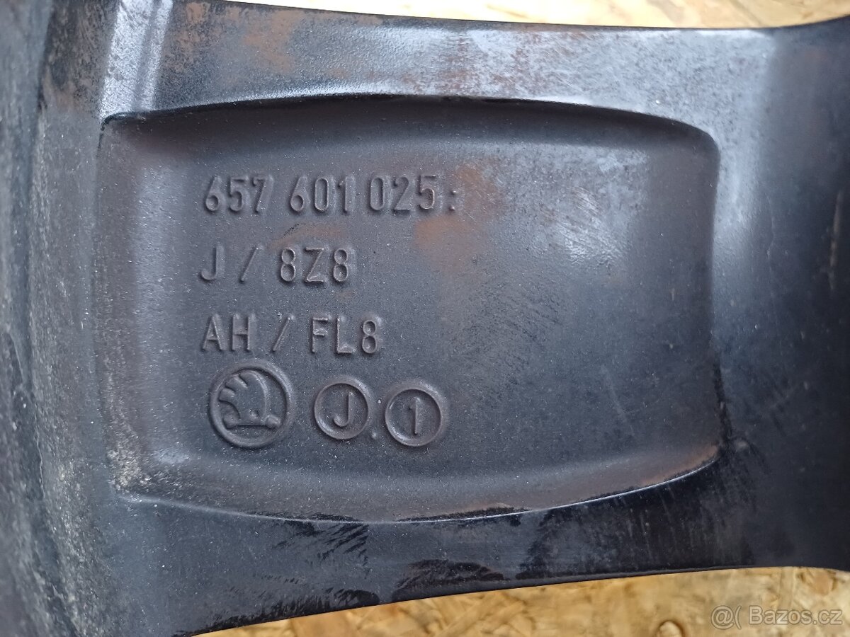 Alu kola Škoda Scala, Kamiq (Nanuq, R16) - 6