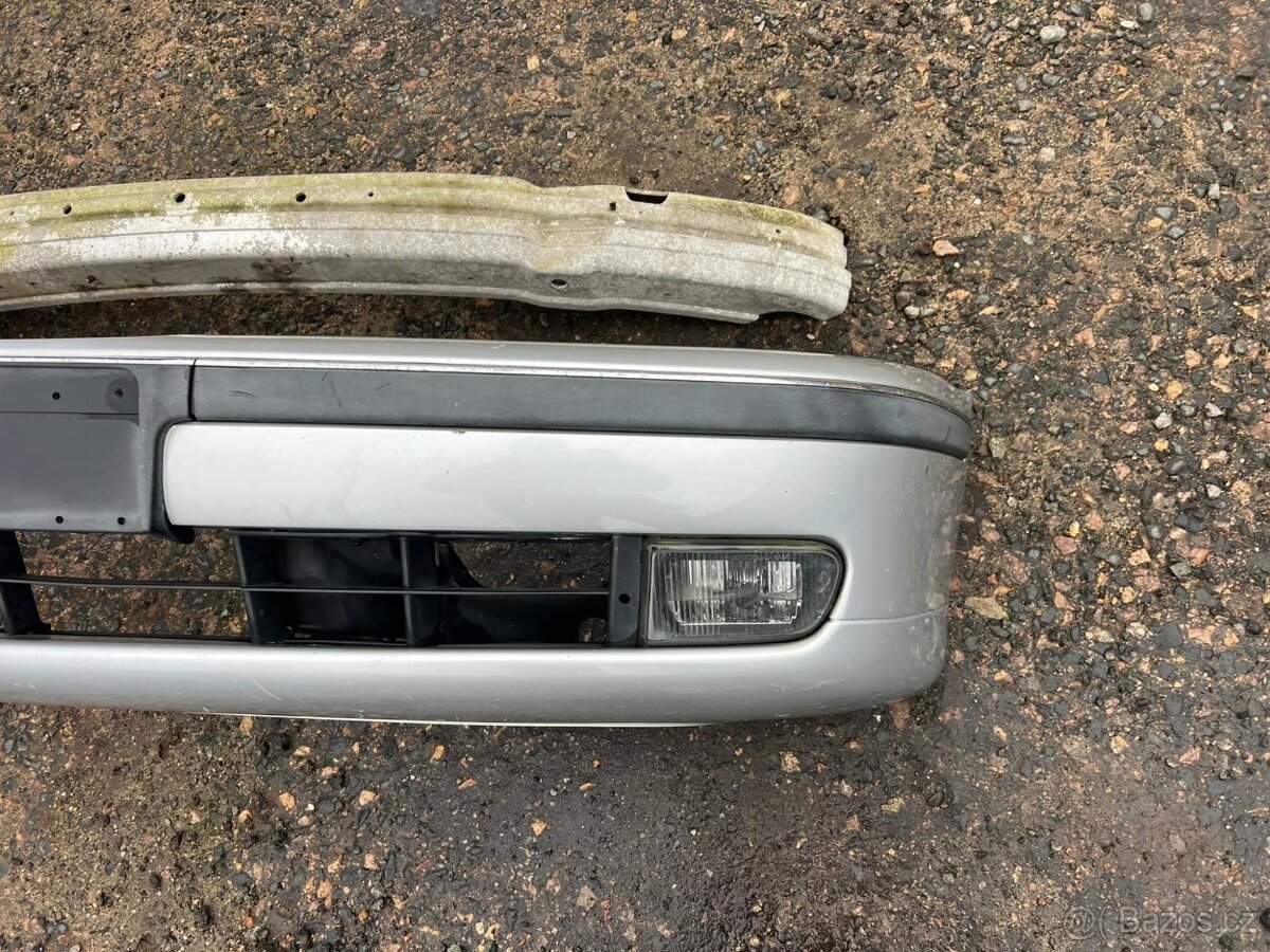 BMW e39 přední nárazník titansilber 354 - 6