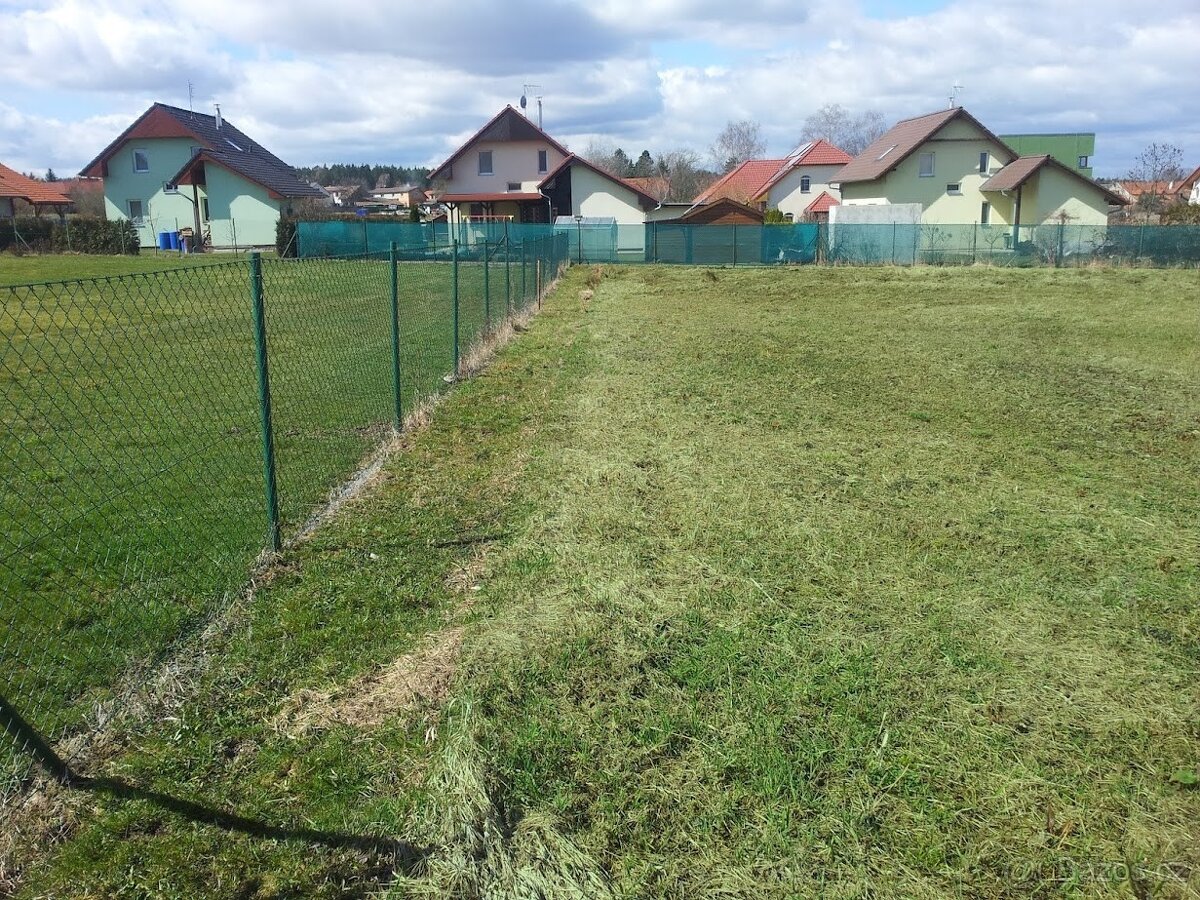 Prodej stavebního pozemku 3 237 m² - 6