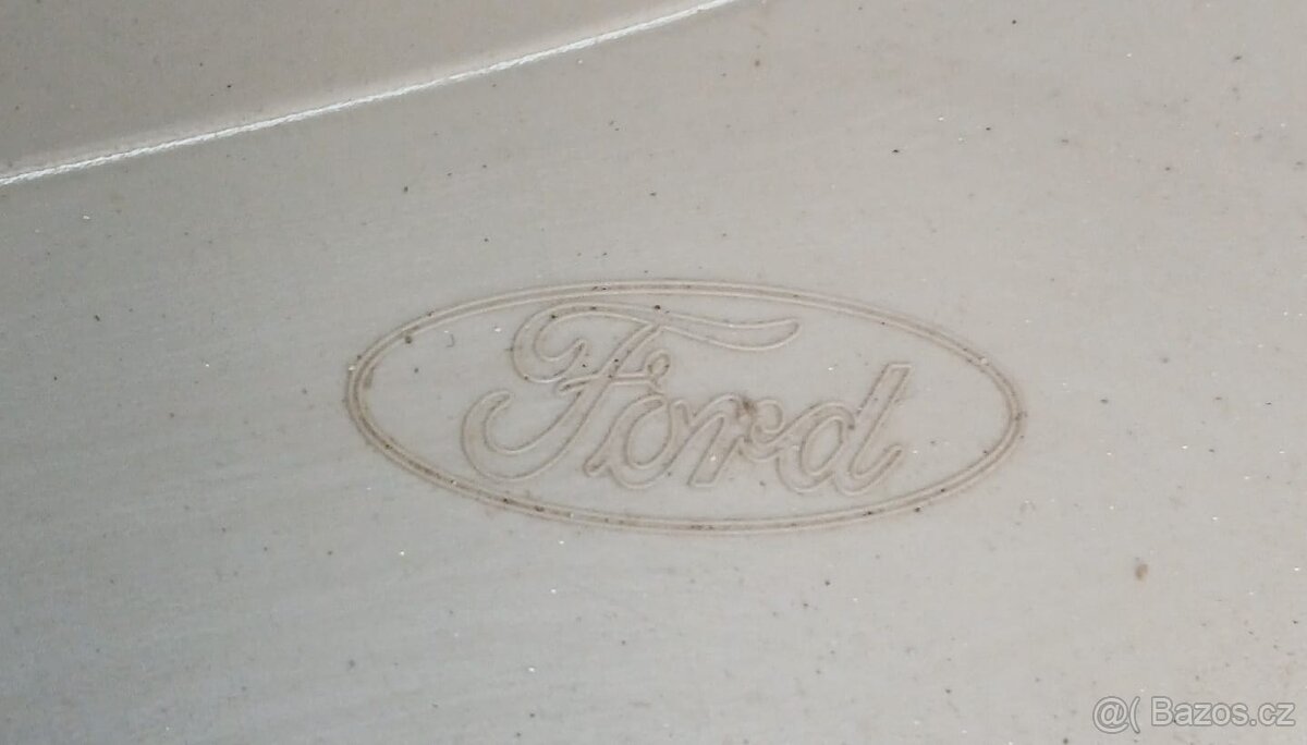 Poklice Ford 17" - 6