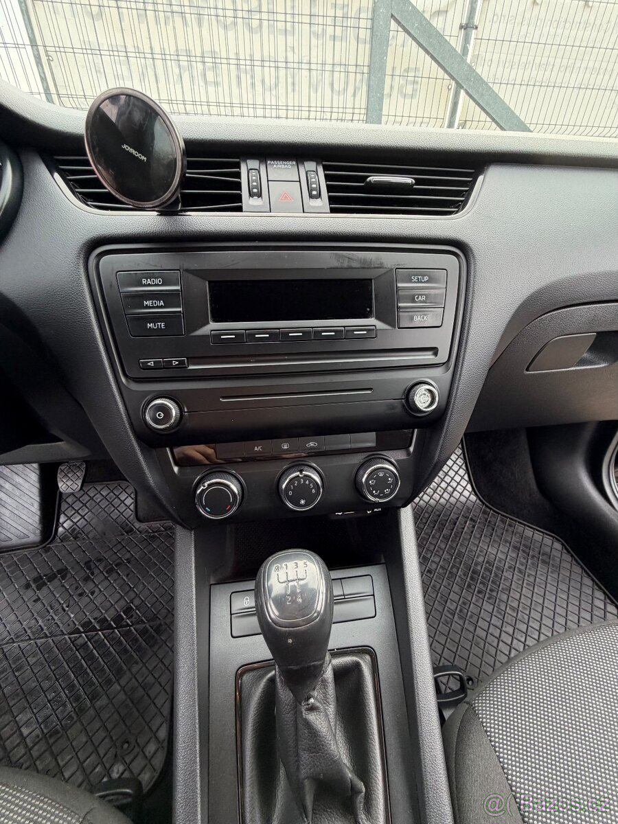 Škoda Octavia 1.6 TDI - 6