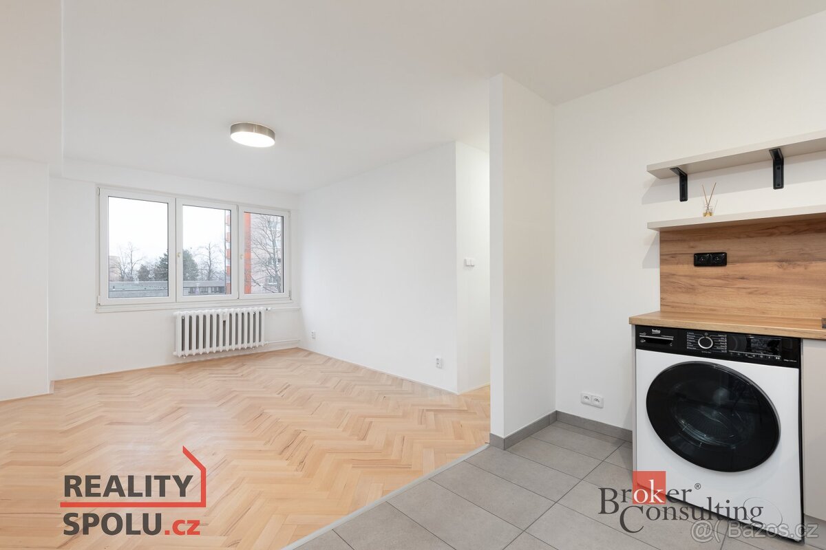 Pronájem, byty/2+kk, 41 m2, Svojsíkova 1595/4, 70800 Ostrava - 6