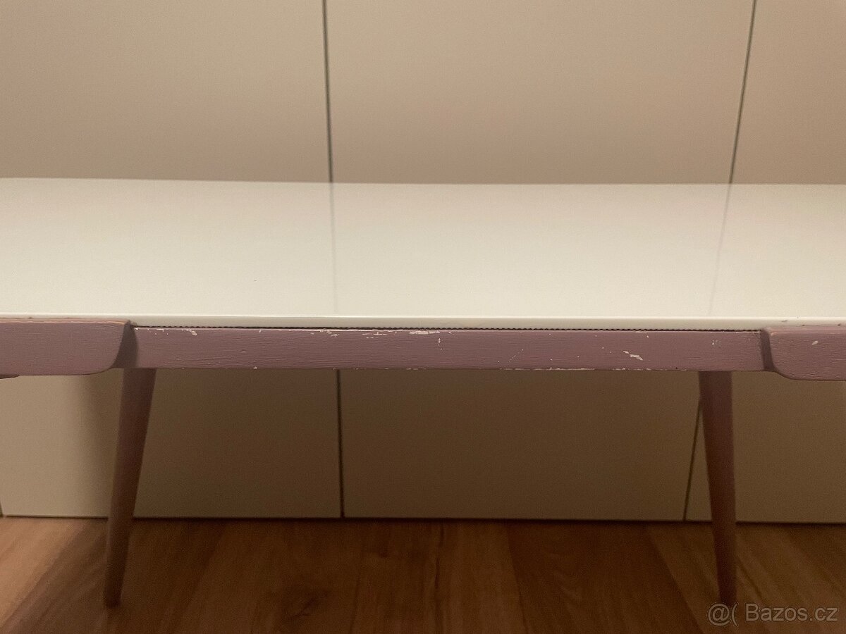 Konferenční stolek Jiroutek - 6