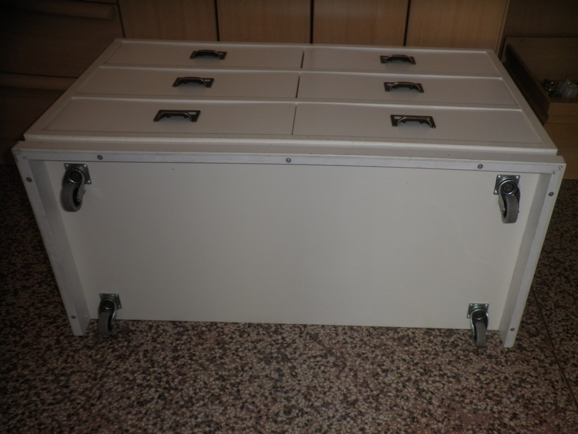 Komoda se 6ti boxy ve stylu provance - 6