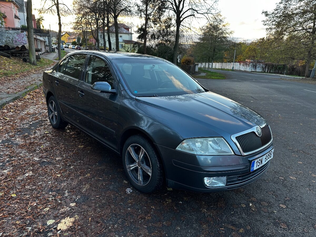 Škoda Octavia 2 1.9TDi 77kw DSG - 6