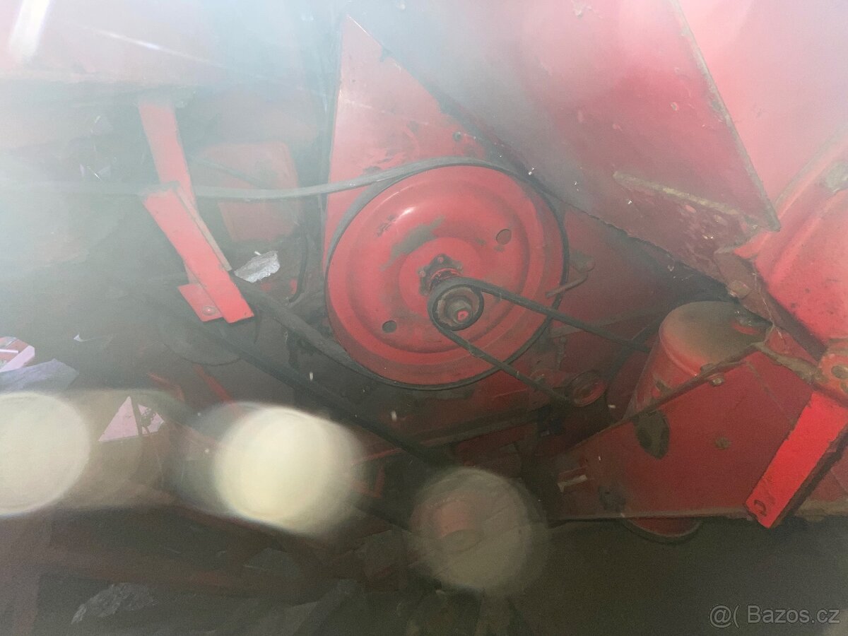 Kombajn Massey Ferguson - 6