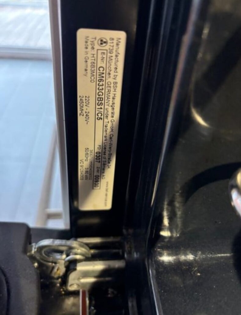 Moderní kuchyňská linka s ostrůvkem,6161 - 6