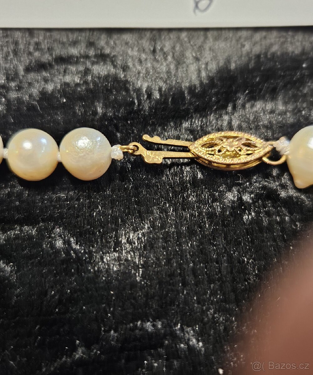 Perlové náhrdelníky značené 14/20 - 6