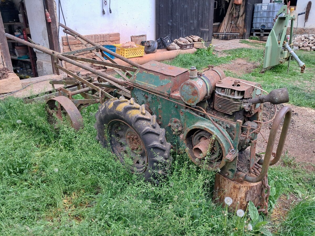 Trusty tractor - 6