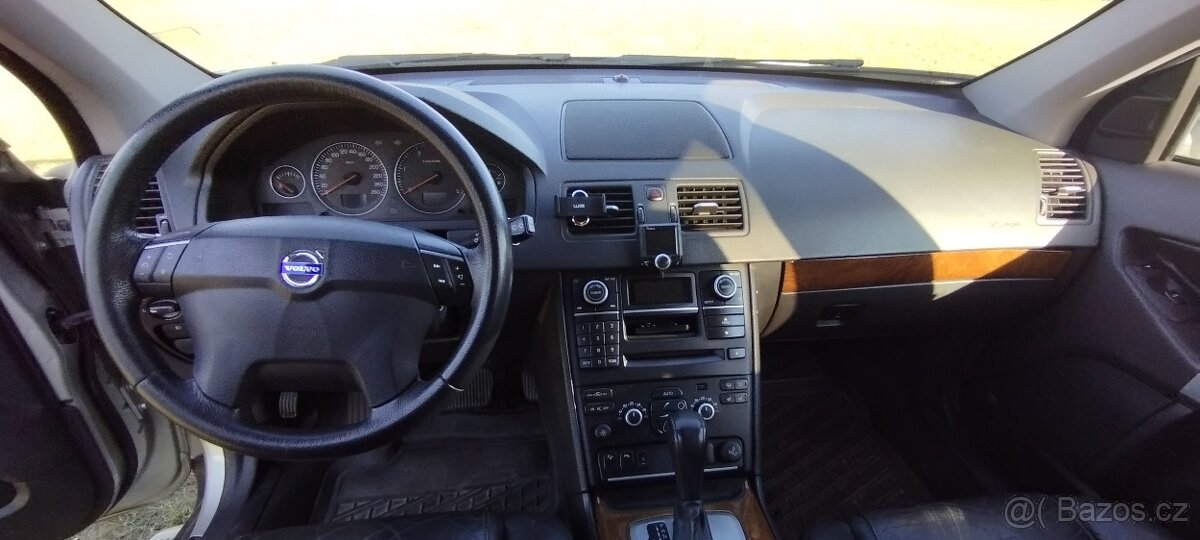 Volvo XC90 - 6