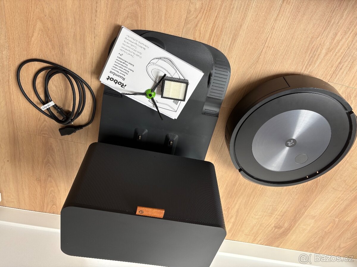 iRobot Roomba j7 - 6