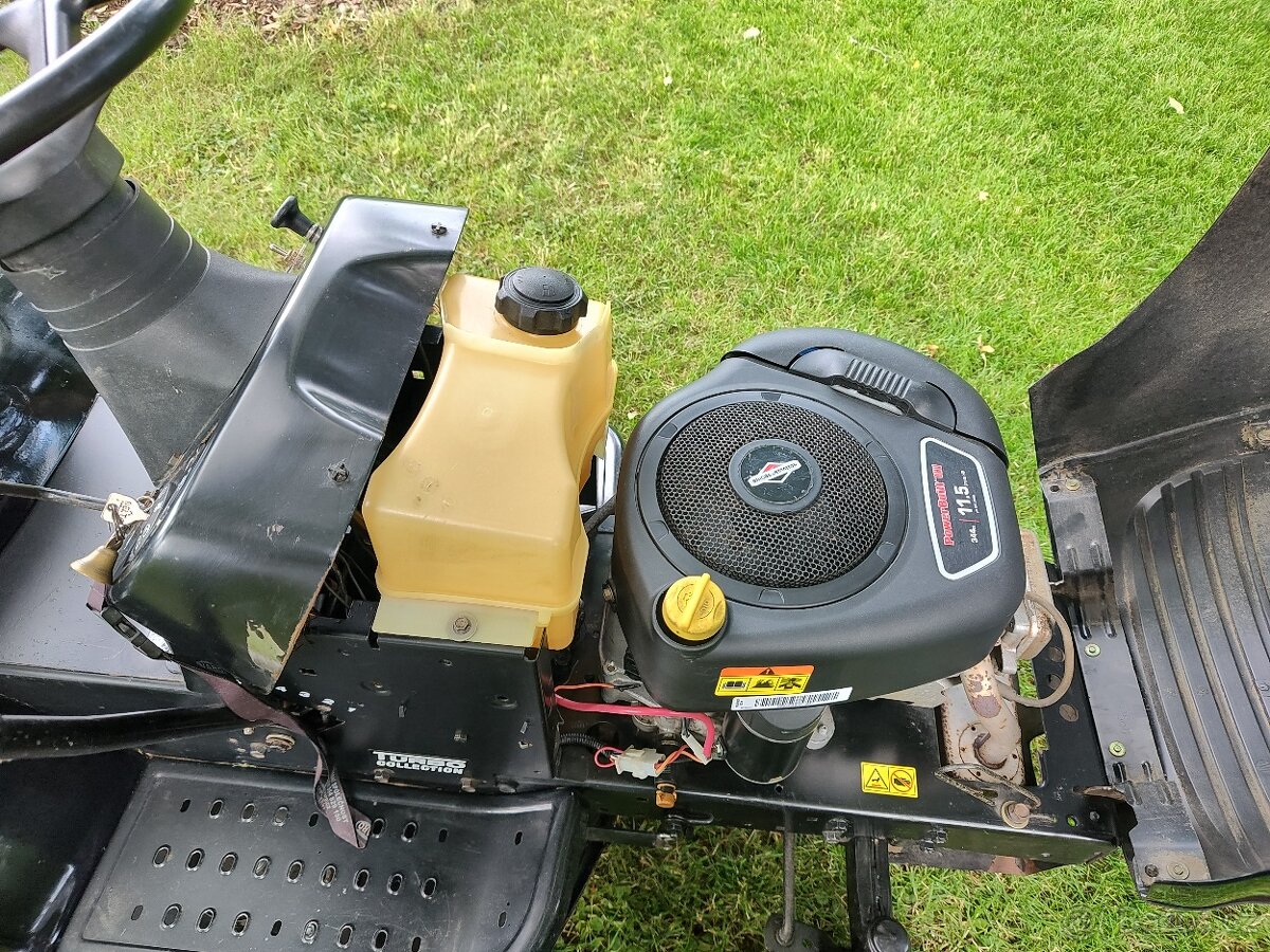 Zahradní traktor Partner P11597 - 6
