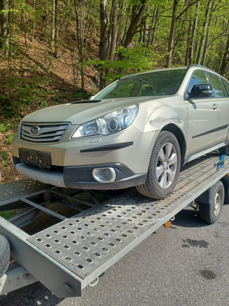 Rozpredám Subaru Outback 2.0D 110kw EE20 2010 - 6