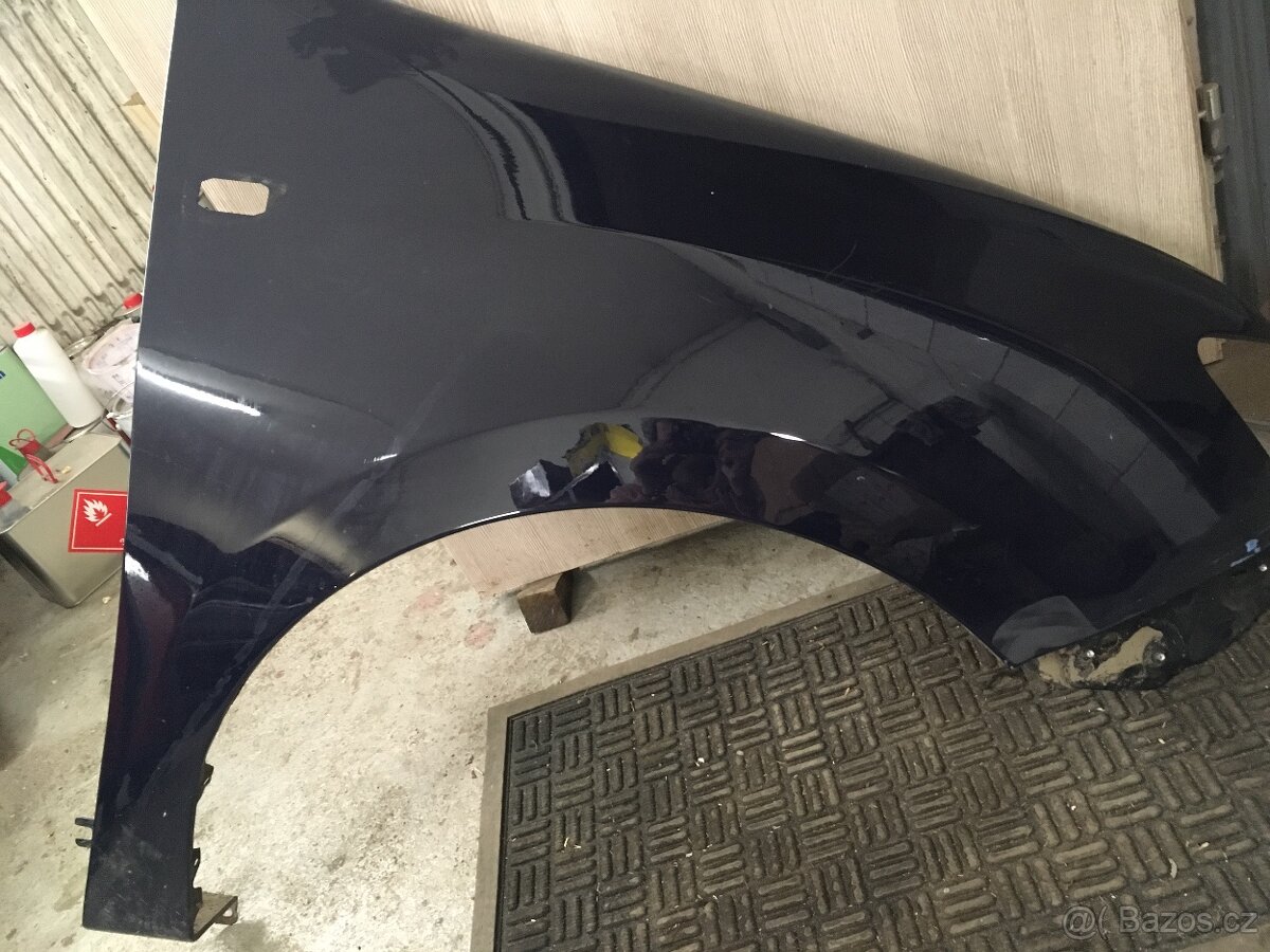 Dacia Logan PP blatník - 6