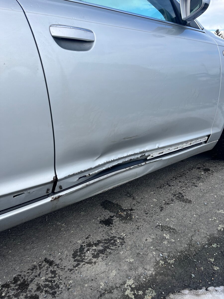 AUDI A6C6 132 kw - 6