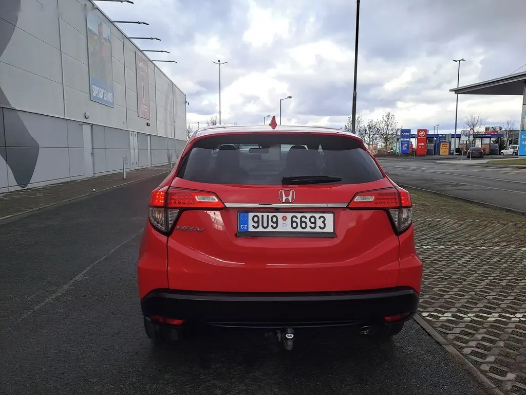 Honda HR-V, 1.5i-VTEC ČR 1MAJ PERFEKT+KOLA - 6