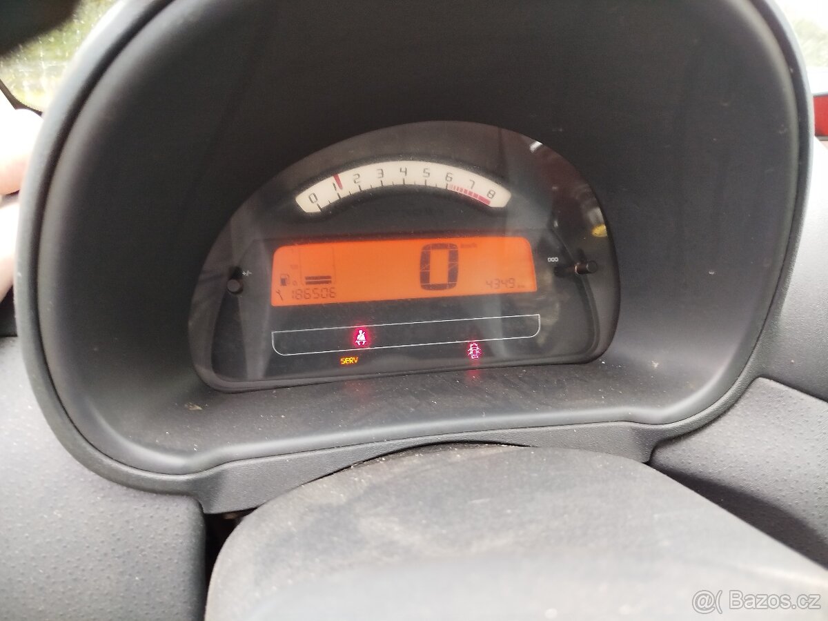 Citroen C2 1.1benzin nová stk - 6