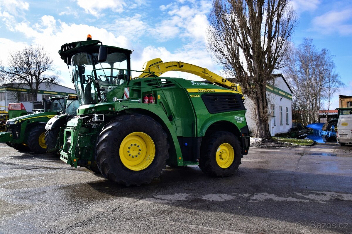 sklízecí řezačka John Deere 9600 - 6