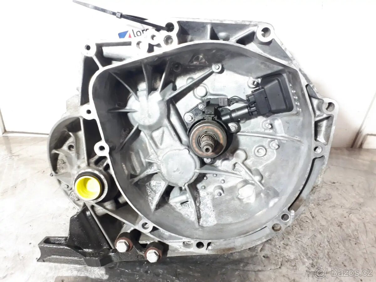 PEUGEOT 5008-1,6HDI-AUTOMAT+DALSI DILY.INFO TEXT. - 6