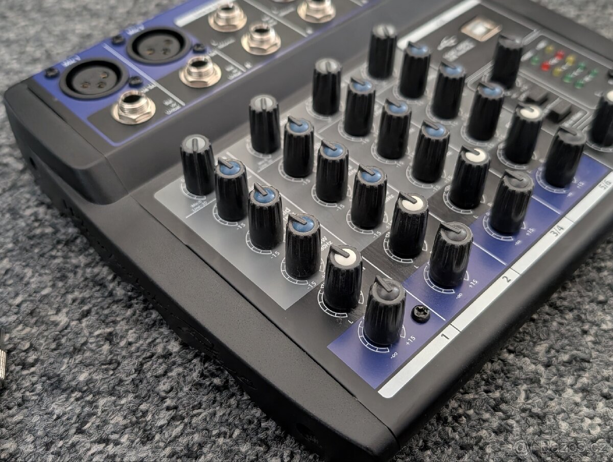 Wharfedale Pro mix 802 usb - 6