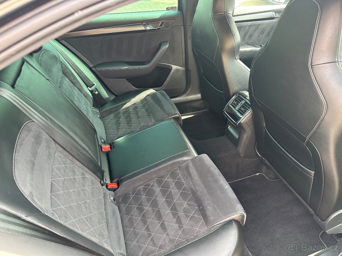 PRONÁJEM VOZIDLA SKODA SUPERB SPORT LINE, 2.0 TDi, DSG, R.V. - 6