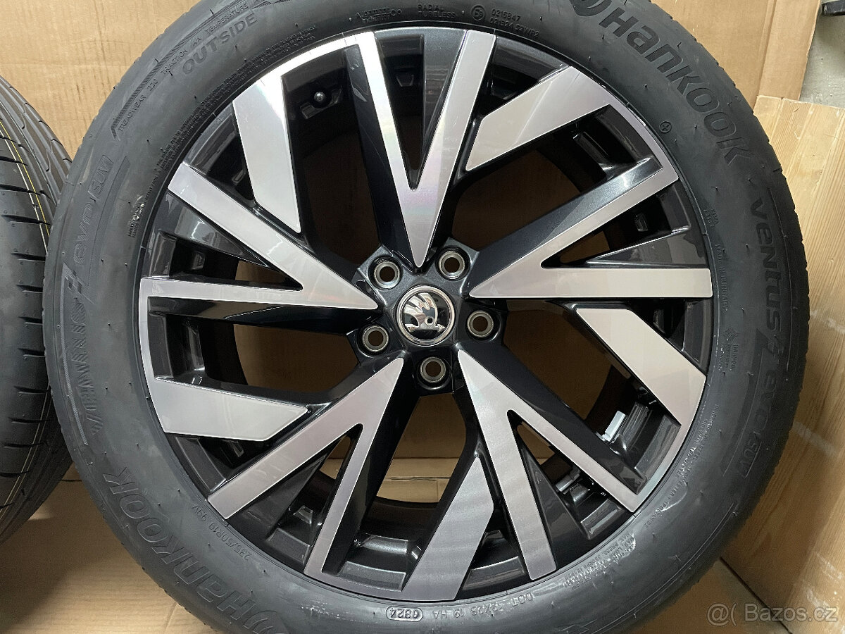 ŠKODA KODIAQ II ALU ATRIA 235/50 R19 99V R.V. 2024 - 6