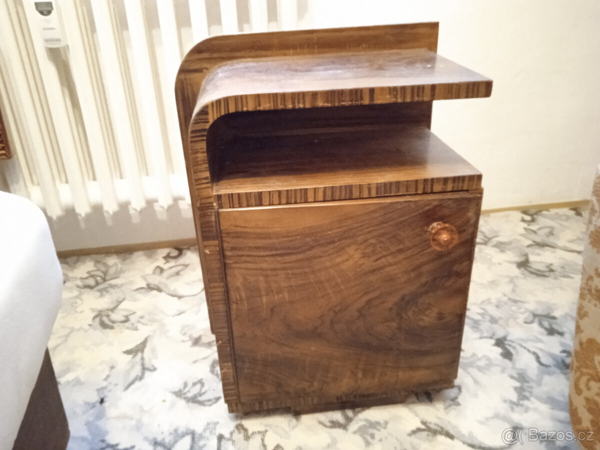 Starý nábytek - 6