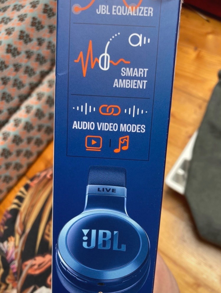 JBL Sluchátka s ANC - 6
