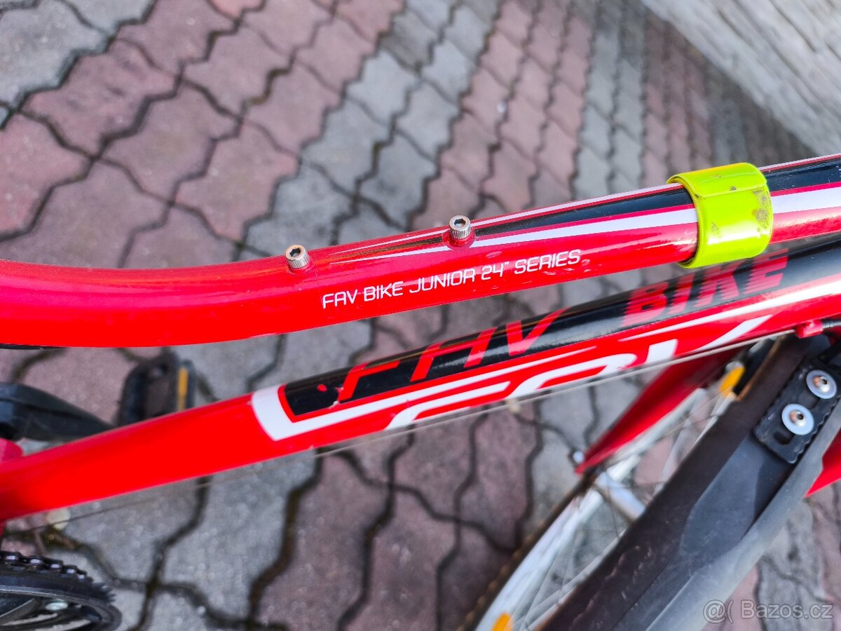 Dívčí kolo 24 - 6