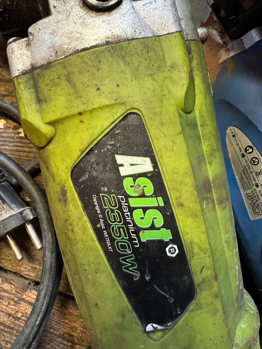 Staré nářadí na opravu/díly - 6