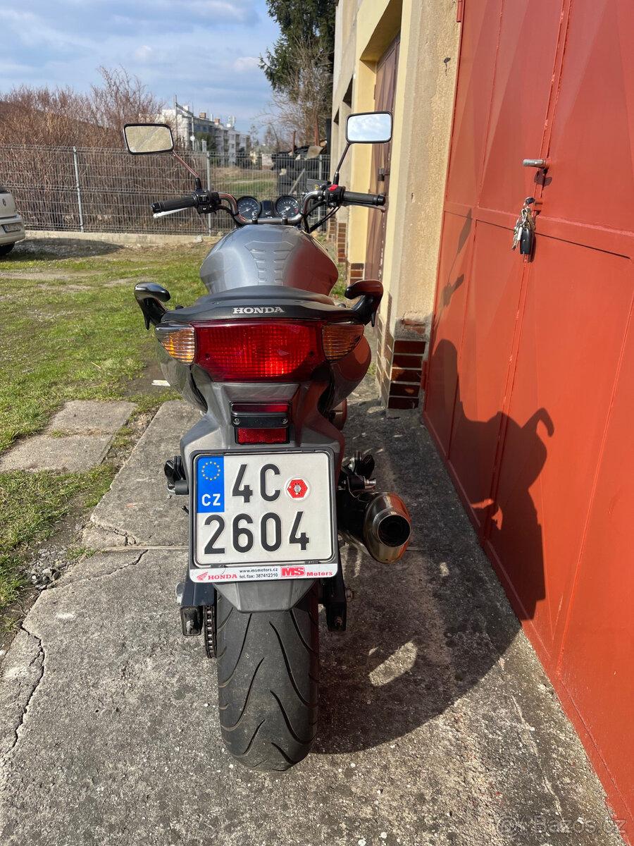 HONDA CBF 600N - 6