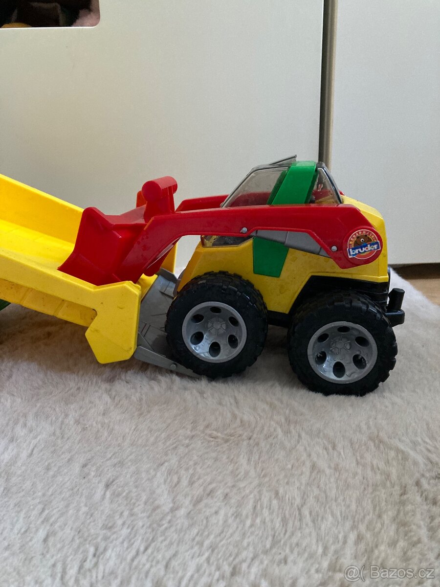 auto bruder s bagrem - 6