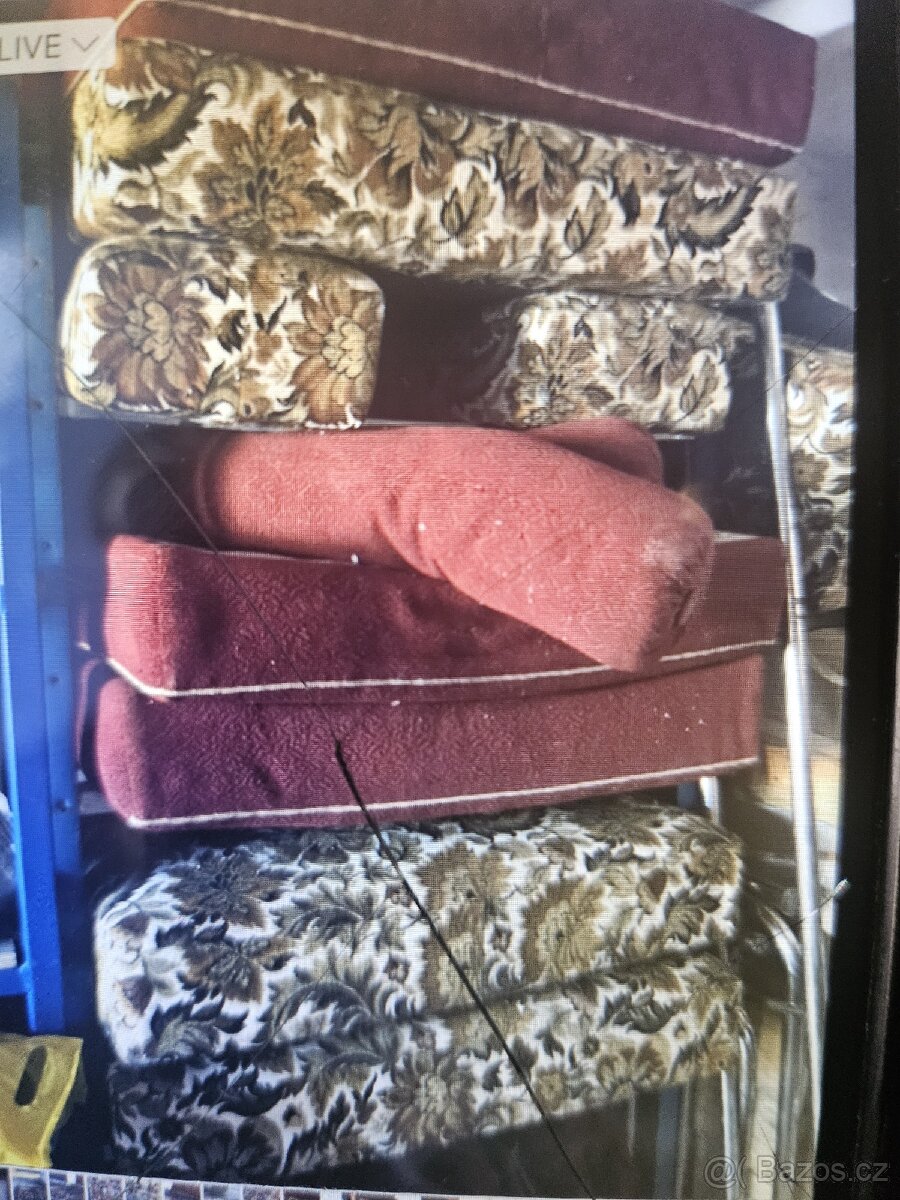 2x postel halabala, 2x židle Philippe, koberec ,květináč - 6