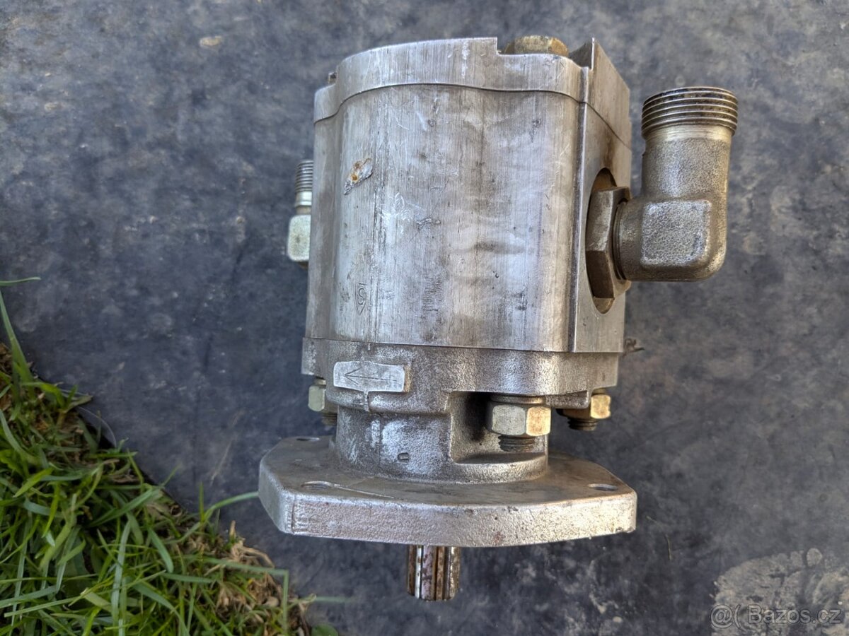 Čerpadlo jihostroj zetor desta - 6