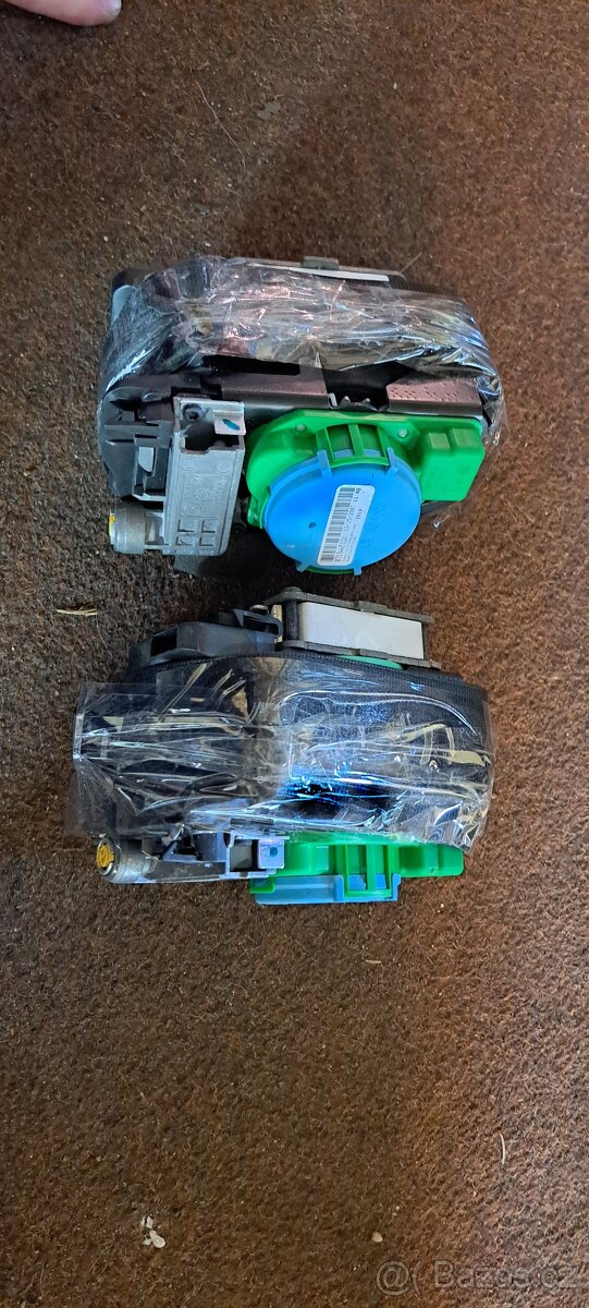 Predni levy pravy pas pasy audi A4 B8 8k - 6