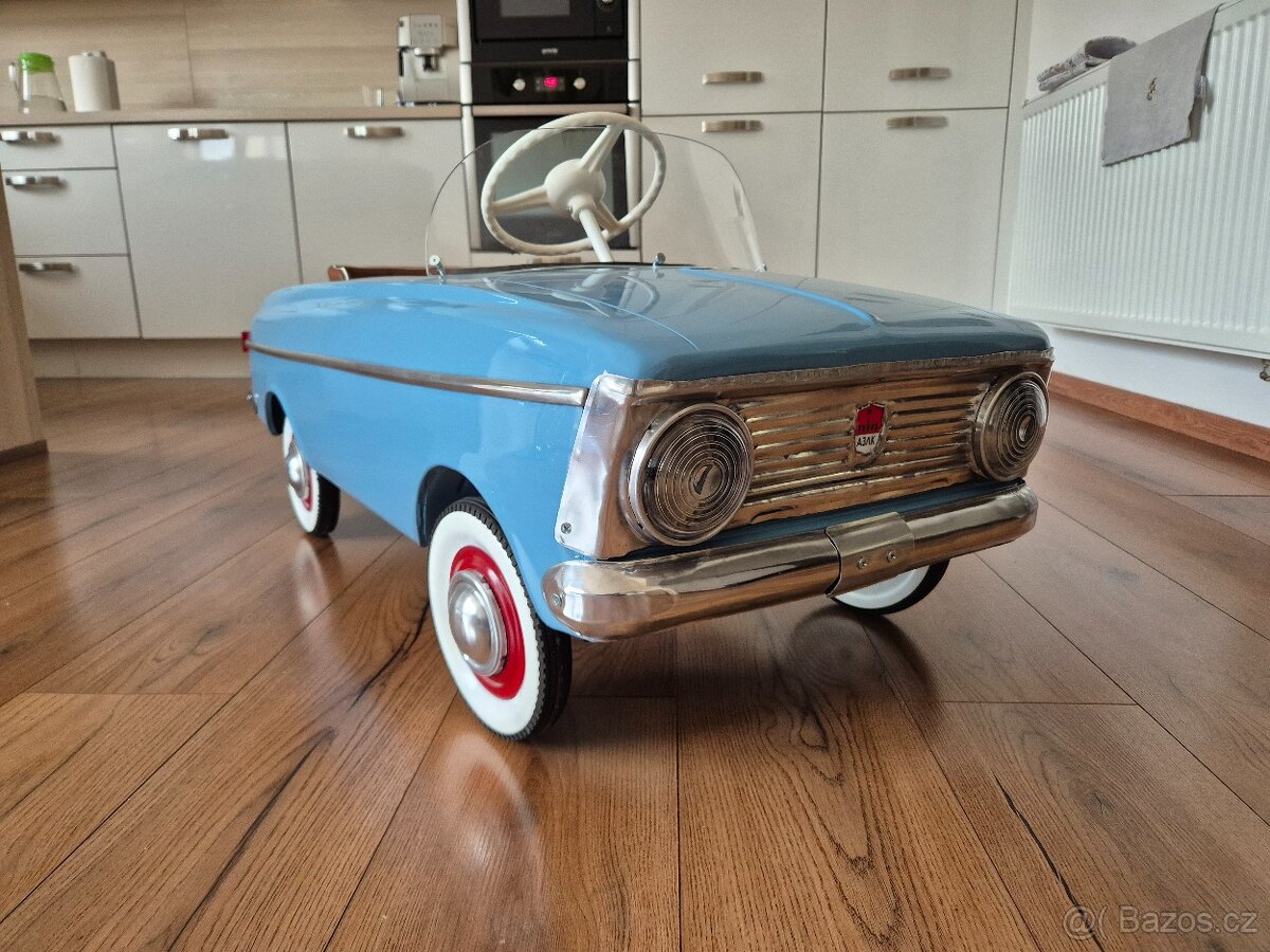 Šlapaci autíčko moskvič - dovoz - 6