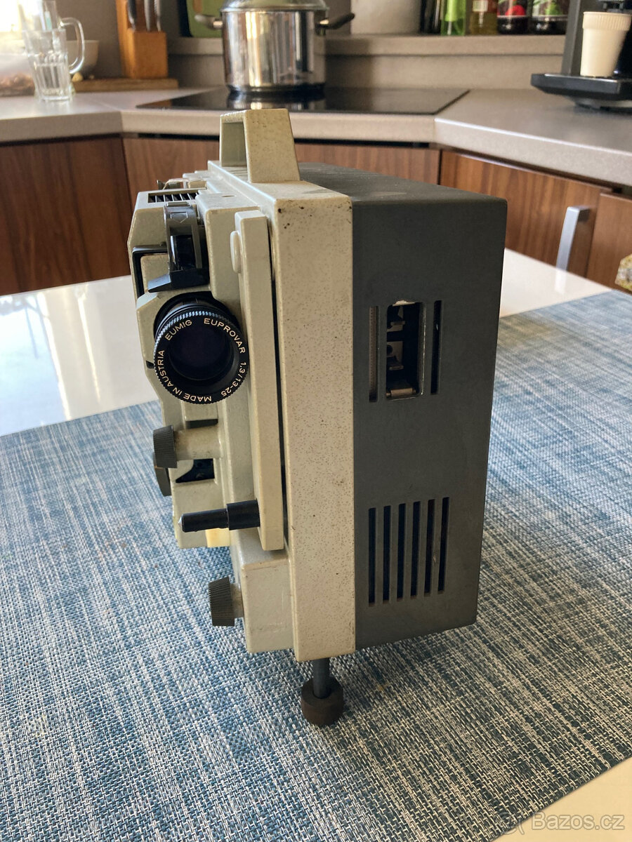 Prodám promítačku Eumig Mark S - 6