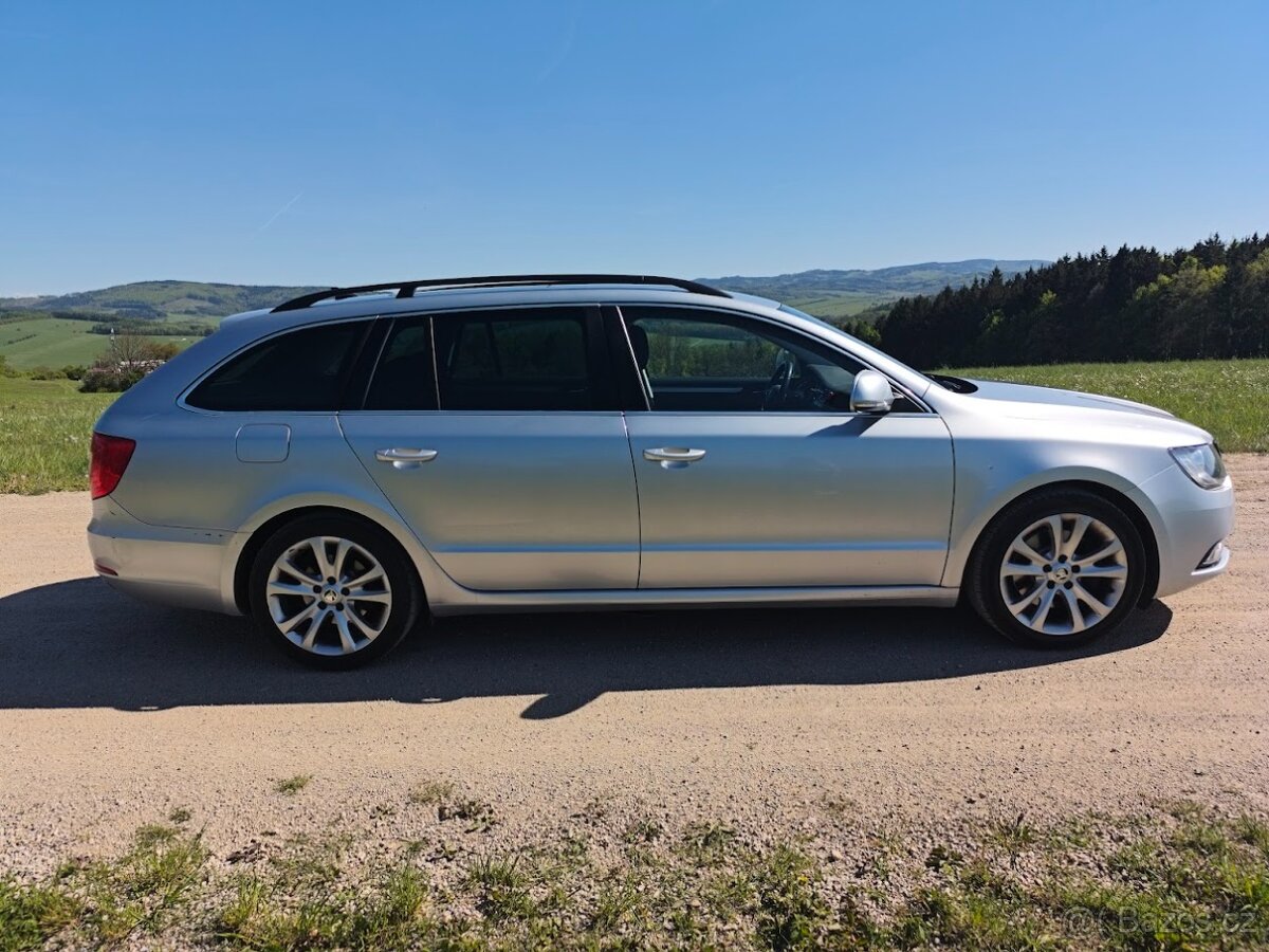 Superb 2 facelift - 2013 2.0 - 6