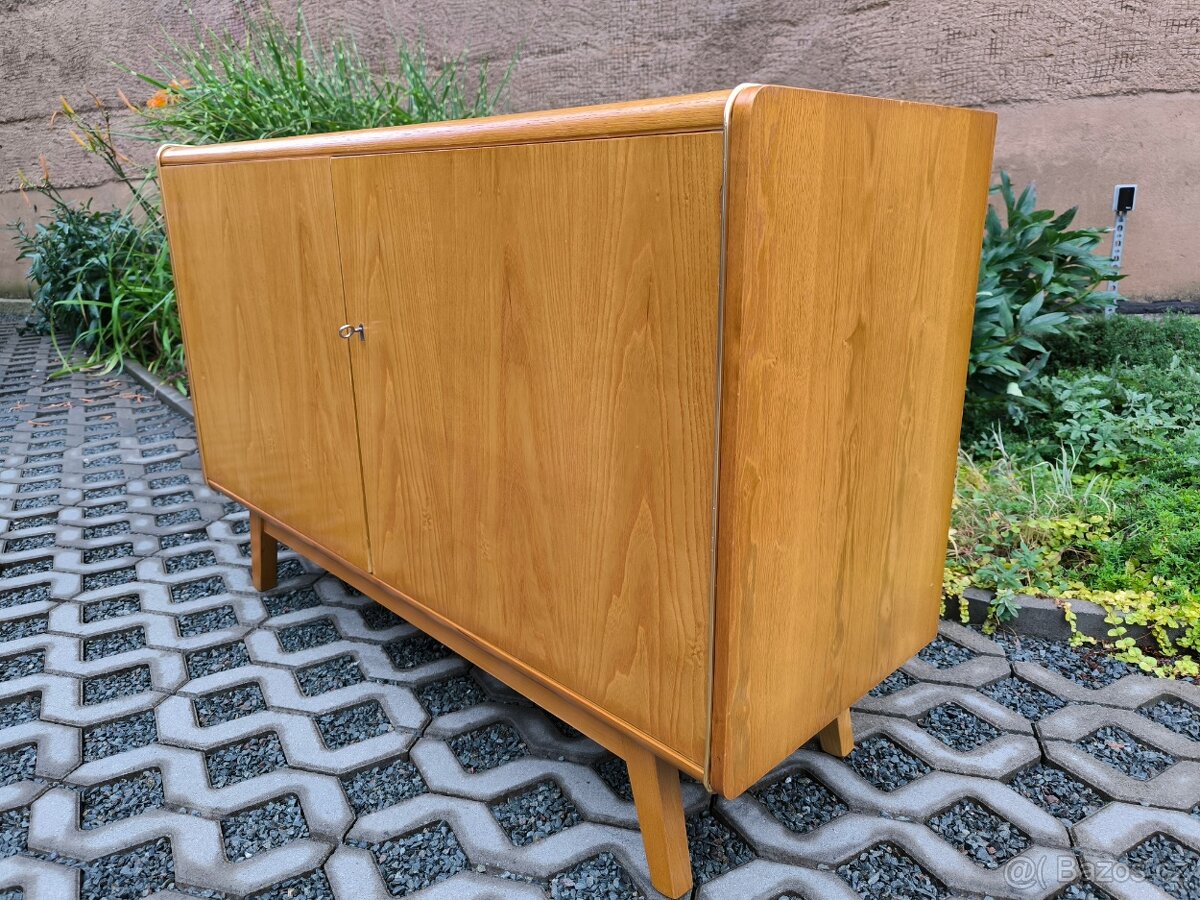 Retro komoda B. Landsman a H. Nepožitek - 60. léta - 6
