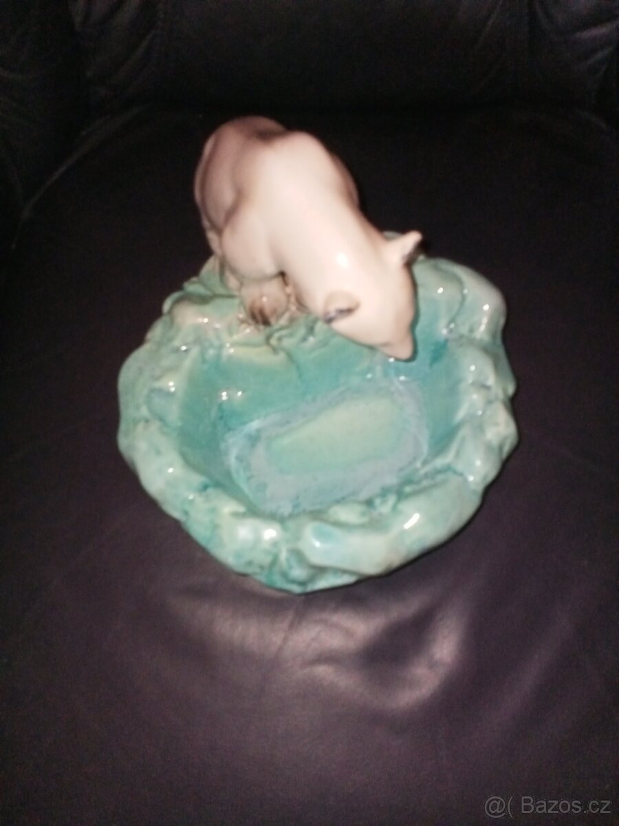 Popelník s medvědem. z.n JÍLOVÉ U DĚČÍNA V.20cm Š.21 cm Top - 6