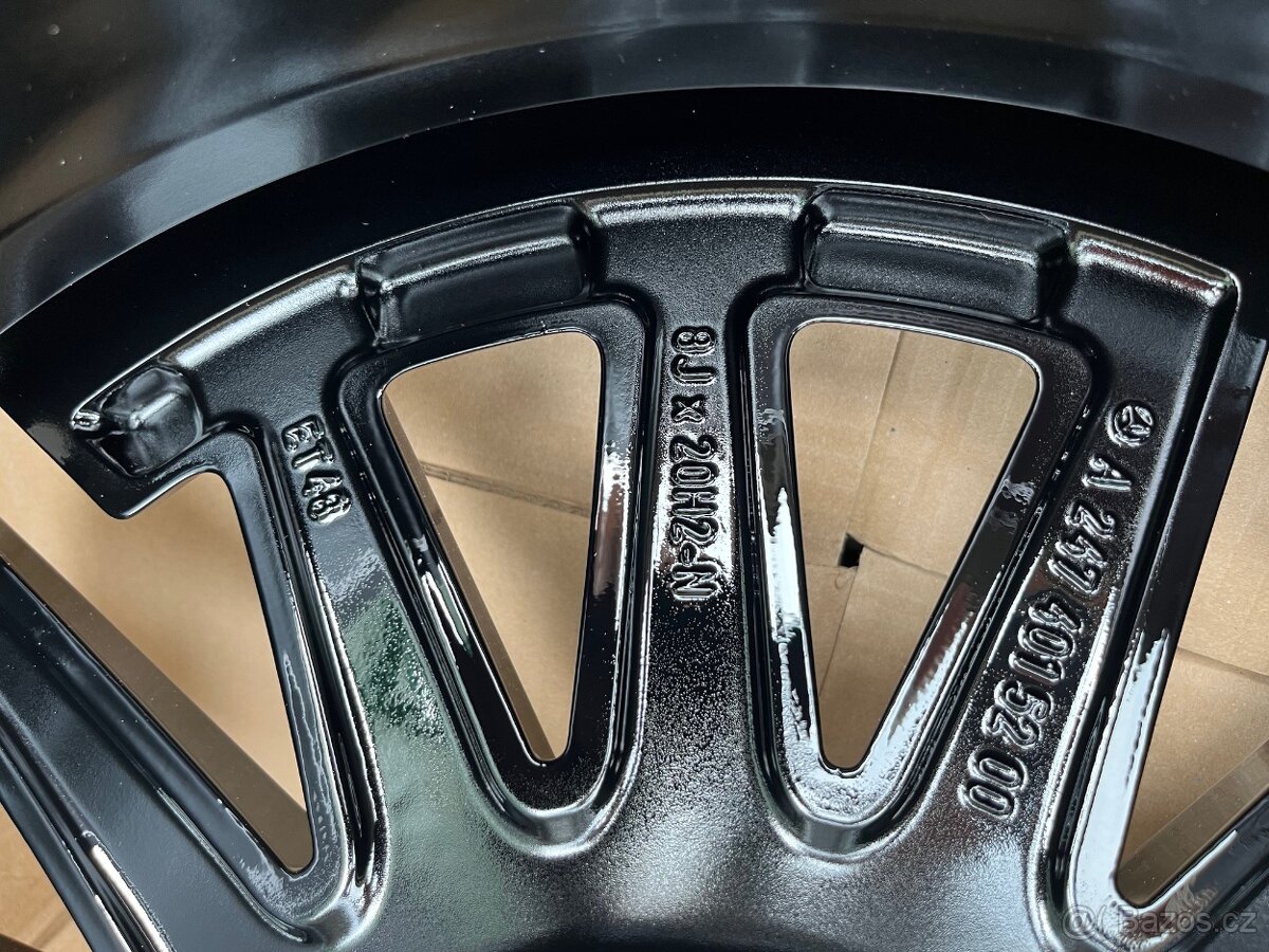 MERCEDES GLB alu kola 20" AMG nové, originál - 6