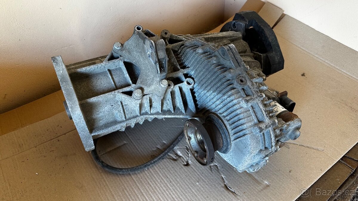 VW TOUAREG 7L - ROZVODOVKA 0AD341011 - 6