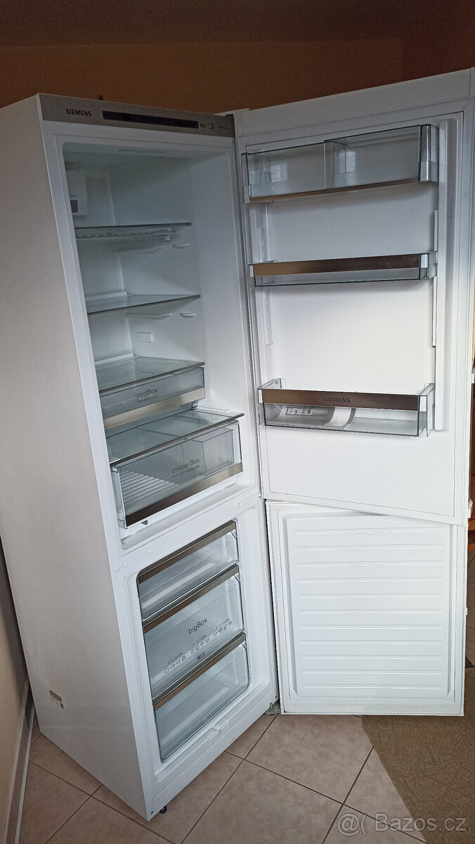 Kombinovaná chladnička Siemens KG 36EAW30 - 6