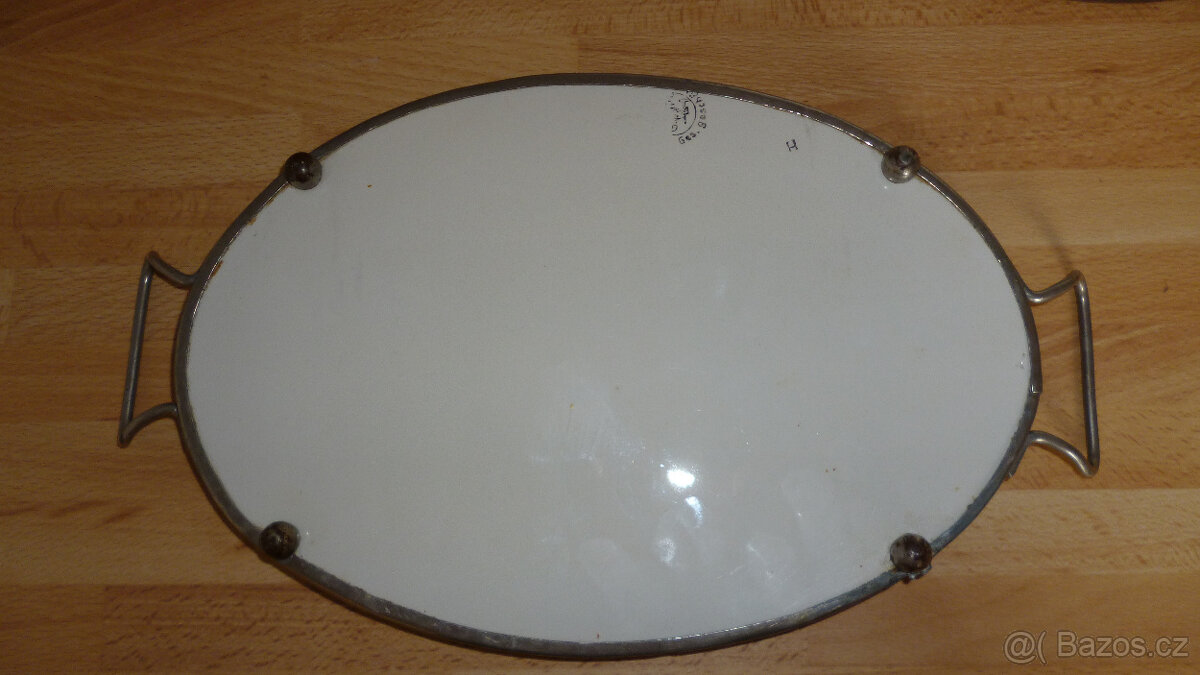 Porcelánový tác v kovové montáži - 6