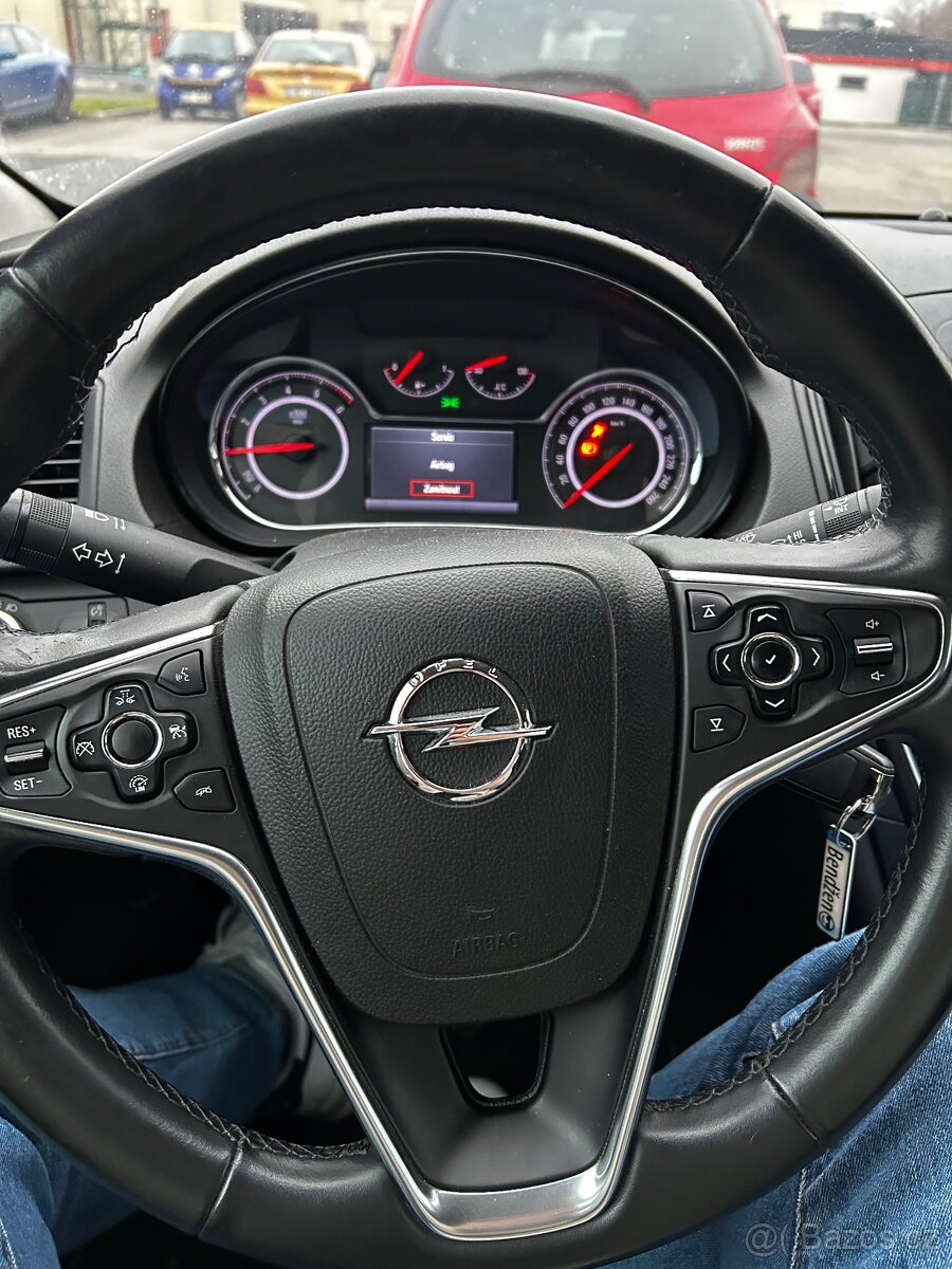 Prodám Opel Insignia 2015 2.0 CDTI 125kw - 6