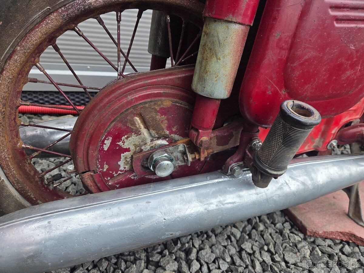 Jawa 250 panelka typ 559 s doklady - 6