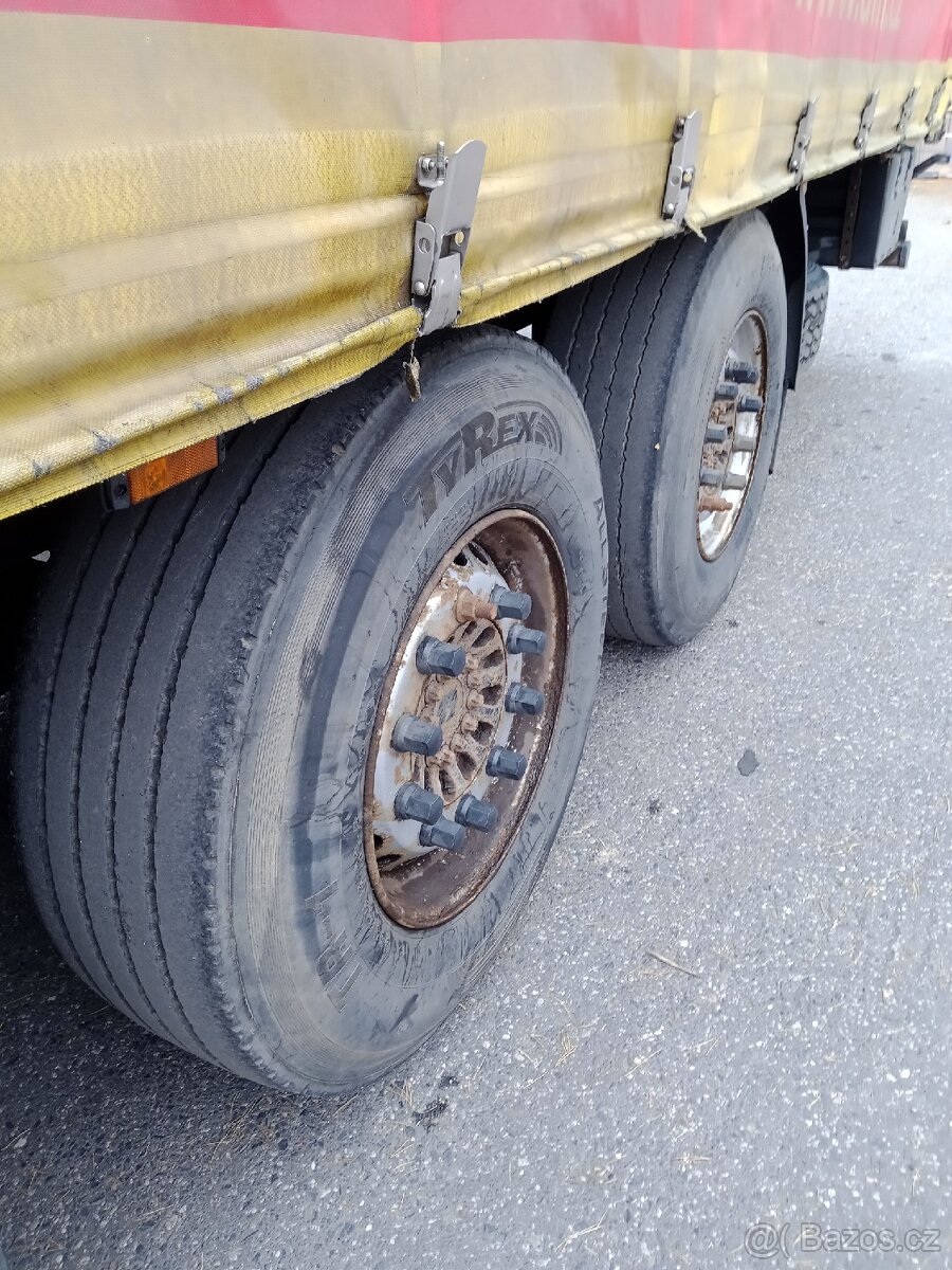 Návěs Kögel Max plachtový r.v. 2010 - 6